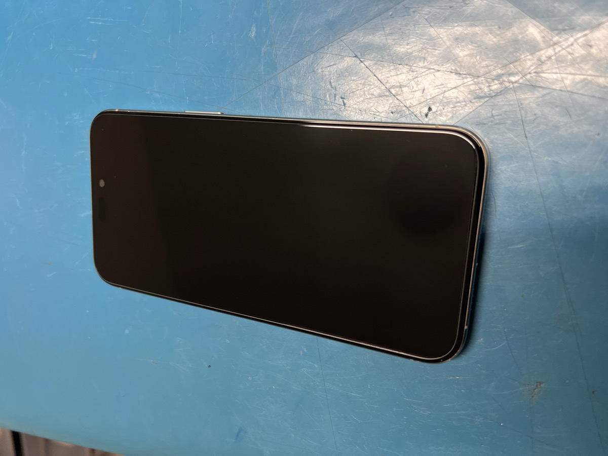 iPhone screen repaired clean — CellRepair Chula Vista
